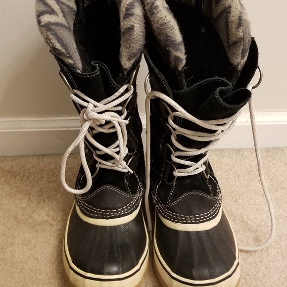 Sorel Joan of Arctic Women's Boots Sz 8 - Picture 1 of 5